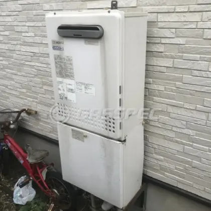 施工前の給湯器（GT-C2452SAWX）
