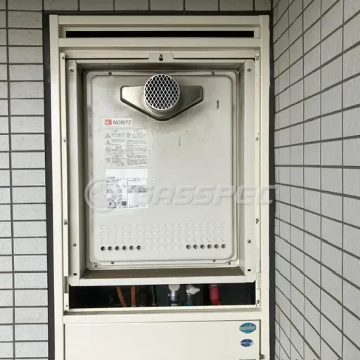 交換前の給湯器（ノーリツ GT-2428SAWX-T）