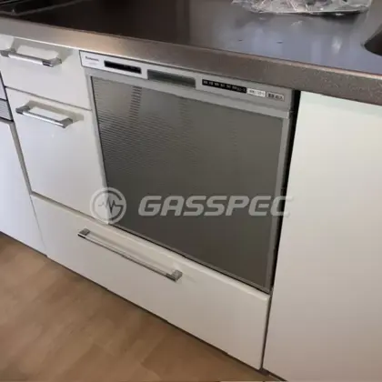 施工後のビルトイン食洗機（パナソニック NP-45RS9S）