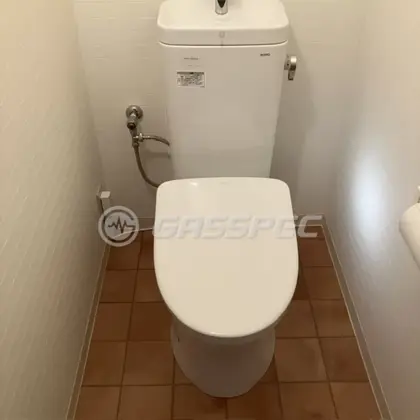 施工後の便座（TOTO TCF4734#NW1）