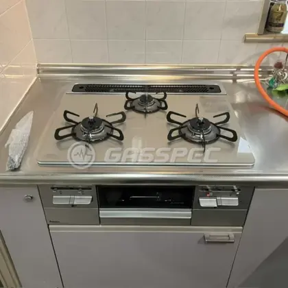 施工後のビルトインガスコンロ（パロマ PD-743WS-60GH）