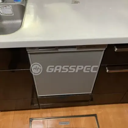 施工後のビルトイン食洗機（パナソニック NP-45MD9S）