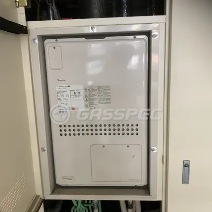 施工前の暖房熱源機（GTH-2413AWXH-H）
