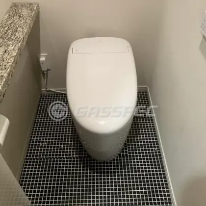 施工後のトイレ（TOTO CES9510PR#NW1）