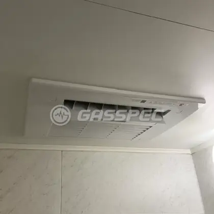 施工後の浴室乾燥機（リンナイ RBH-C4102K3P）