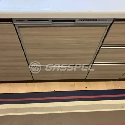 施工後のビルトイン食洗機（パナソニック NP-45RS9S）