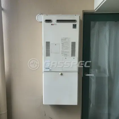 施工前の暖房熱源機（YG2432R）