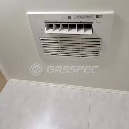 施工後の浴室乾燥機（リンナイ RBH-C3302K3P）