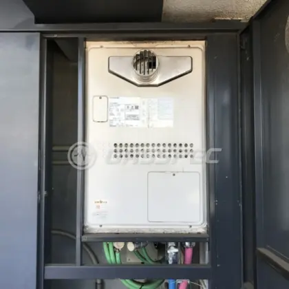 施工前の給湯器（GTH-2434SAWX3H-T）