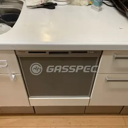 施工後のビルトイン食洗機（パナソニック NP-45RS9S）
