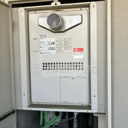 施工前の暖房熱源機（GTH-2434AWX-T）