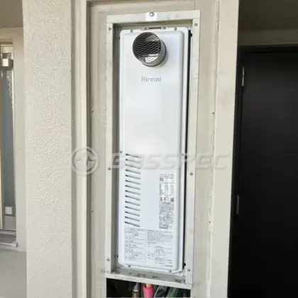 施工後の暖房熱源機（リンナイ RUFH-SA2400AT2-6(A)）