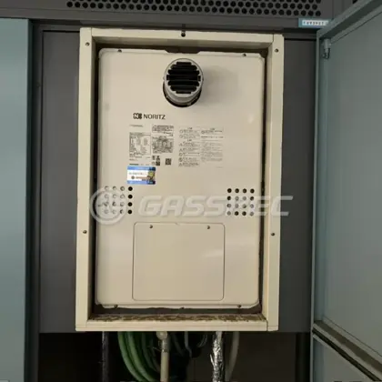 施工後の暖房熱源機（ノーリツ GTH-2454AW6H-T BL）