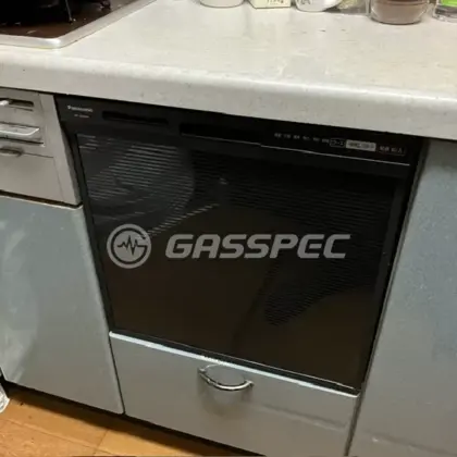 施工後のビルトイン食洗機（パナソニック NP-45RS9K）