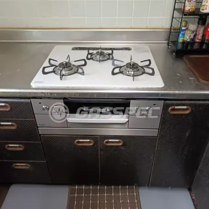 施工後のビルトインガスコンロ（パロマ PD-893WS-U60CV）