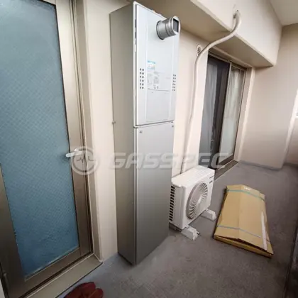施工後の暖房熱源機（ノーリツ GTH-C2470SAW-T BL）