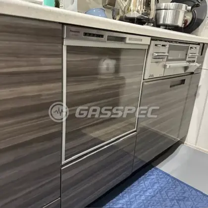 施工後のビルトイン食洗機（パナソニック NP-45MS9S）