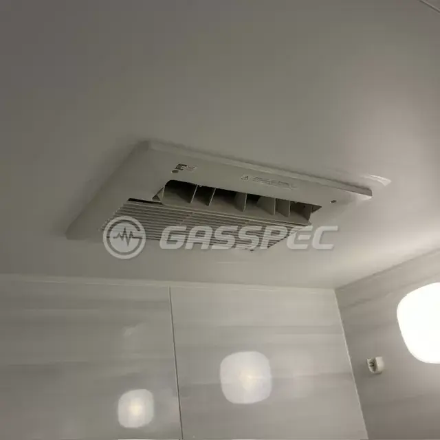 交換後の浴室乾燥機（ノーリツ BDV-3307AUKNSC-J3-BL）