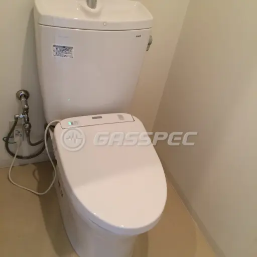 交換後のトイレ（TOTO CS230B+SH231BAK）