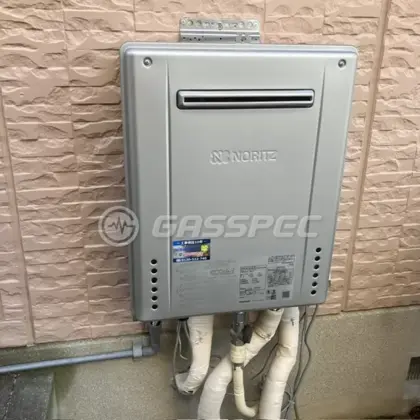 施工後の給湯器（ノーリツ GT-C2472SAW-1 BL）