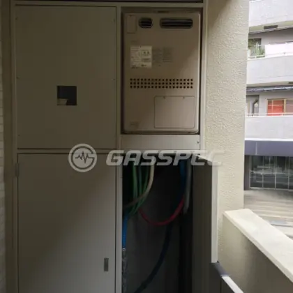 施工前の暖房熱源機（GTH-2413AWXH）