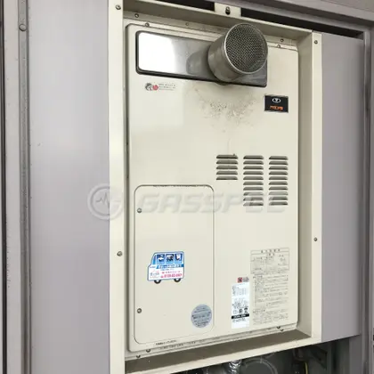 施工前の暖房熱源機（YG2438RTV）
