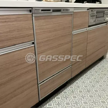 施工後のビルトイン食洗機（パナソニック NP-45MD9S）