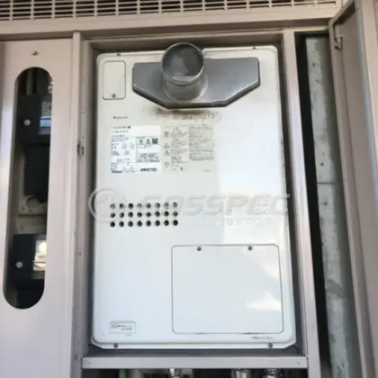 施工前の暖房熱源機（GTH-C2432AWX6H-T）