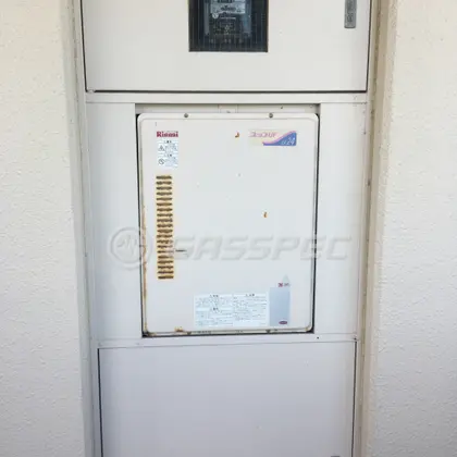 施工前の給湯器（RUF-2406SAB）
