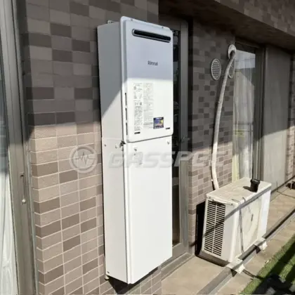 施工後の給湯器（リンナイ RUJ-A2400W(A)）
