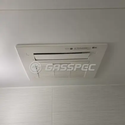 施工後の浴室乾燥機（リンナイ RBH-C4102K3P）