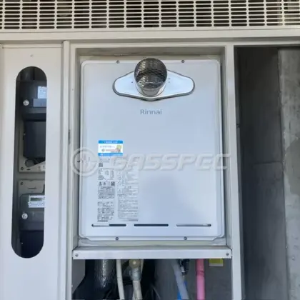 施工後の給湯器（リンナイ RUF-A2405SAT-L(C)）