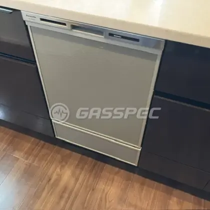 施工後のビルトイン食洗機（パナソニック NP-45MD9S）