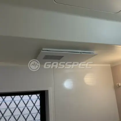 施工後の浴室乾燥機（TOTO TYB3111GAS）