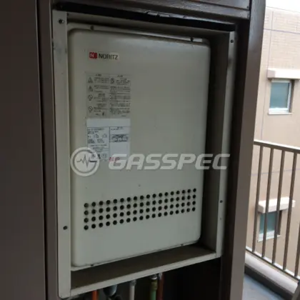 施工前の給湯器（GT-2427SAWX-H）