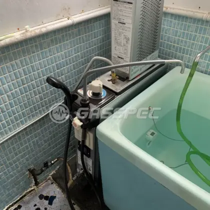 施工後の給湯器（ノーリツ GUQ-5D-KR-R BL）