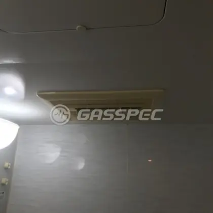 施工前の浴室乾燥機（FD2809J3）