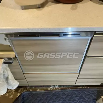 施工後のビルトイン食洗機（パナソニック NP-45MS9S）