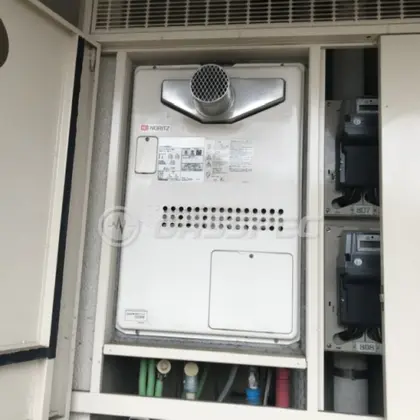 施工前の暖房熱源機（GTH-2434SAWX3H-T）