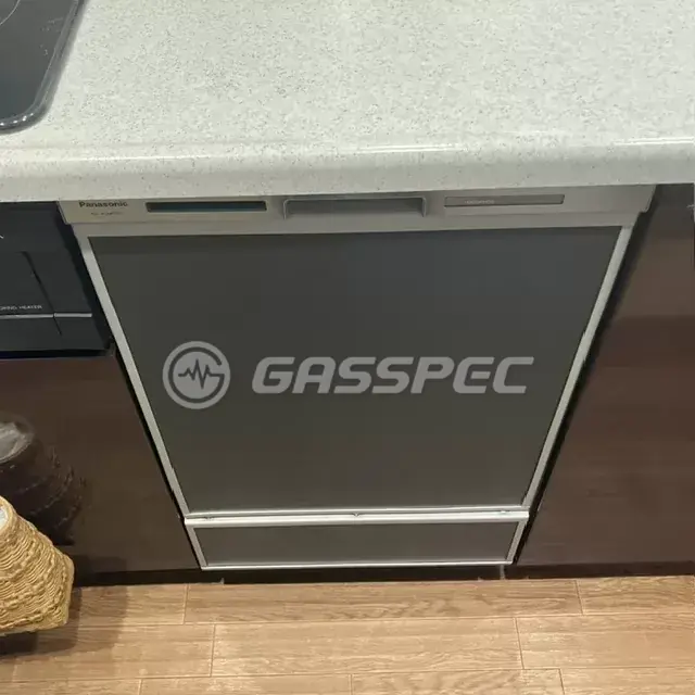 交換後のビルトイン食洗機（パナソニック NP-45MD9S）