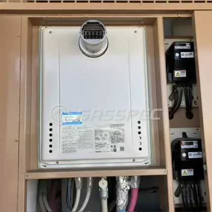 施工後の給湯器（ノーリツ GT-2470SAW-T-1 BL）