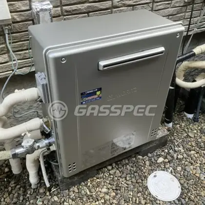 施工後の給湯器（ノーリツ GT-C2472SAR-1 BL）