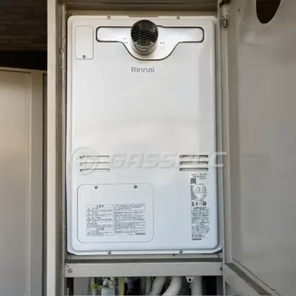 施工後の暖房熱源機（リンナイ RUFH-A1610SAT(A)）