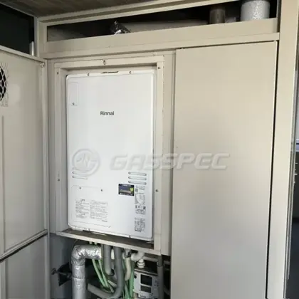 施工後の暖房熱源機（リンナイ RUFH-A2400AU2-3(A)）