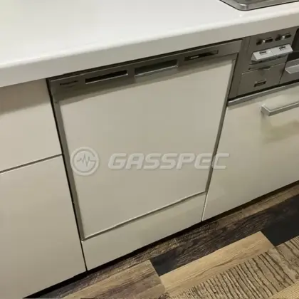 施工後のビルトイン食洗機（パナソニック NP-45MD9S）