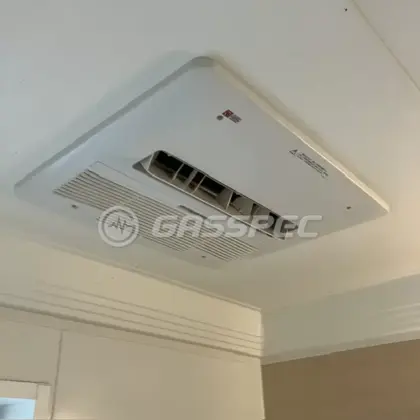 施工後の浴室乾燥機（ノーリツ BDV-4106AUKNC-BL）