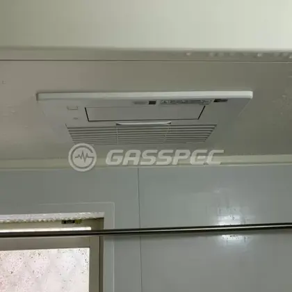 施工後の浴室乾燥機（リンナイ RBH-C3302K1P）