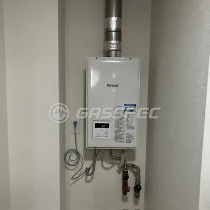 施工後の給湯器（リンナイ RUX-V1615SFFUA(A)-E）