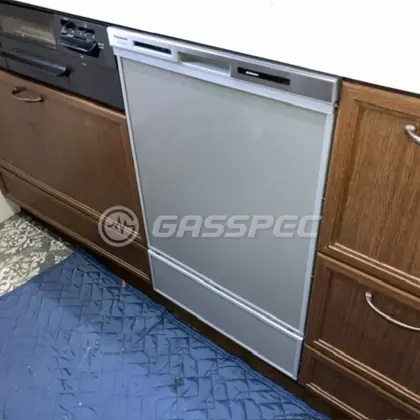 施工後のビルトイン食洗機（パナソニック NP-45MD9S）