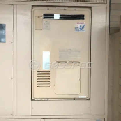 施工前の暖房熱源機（RUFH-V2400SAW2-6）